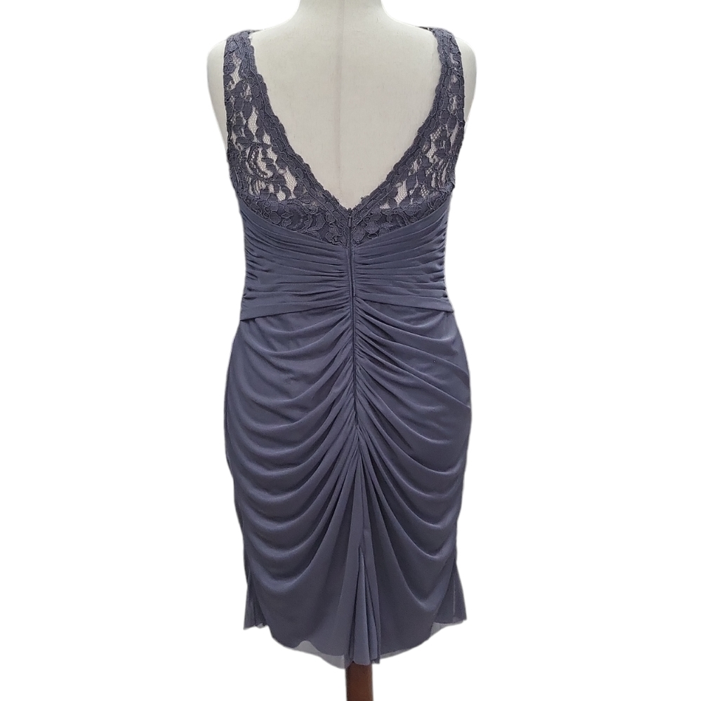 David Bridal grey floral lace bodycorn cocktail evening wedding dress, 14 - Picture 4 of 8